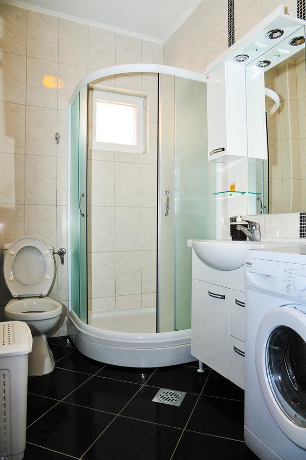 Apartmani Bulajic Τίβατ Εξωτερικό φωτογραφία
